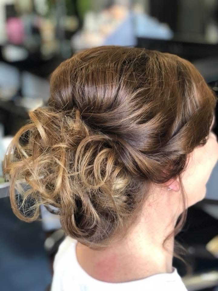 wedding up do no accessories from side